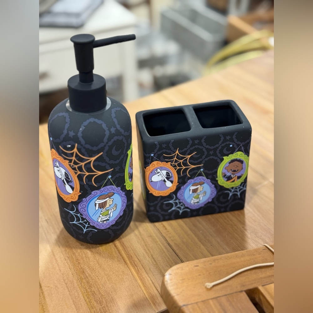 Halloween Themed Soap Dispenser and Toothbrush Holder Set